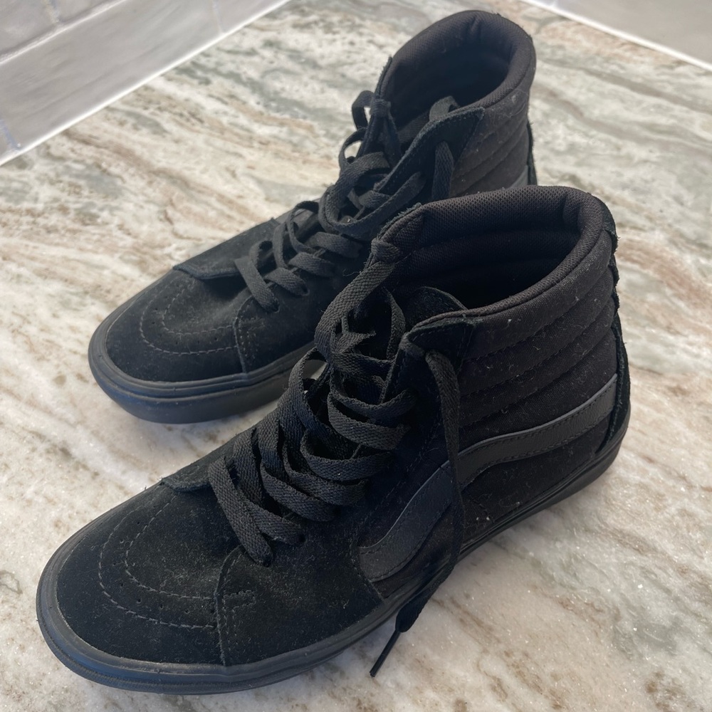 Vans Comfy Cush all black high tops. Men’s 7.5 womens 9